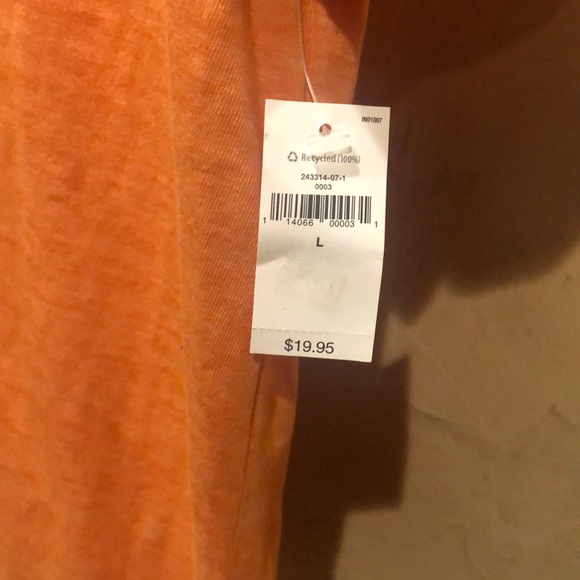 Gap orange mens T NWT - Picture 3 of 4